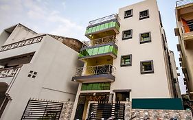 Hotel O Moonlight Premium